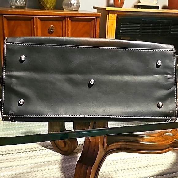 Portable Black Leather Pet Carrier Bag For Small Dogs/Cats Yorkshire Totes, Stra - Picture 5 of 9